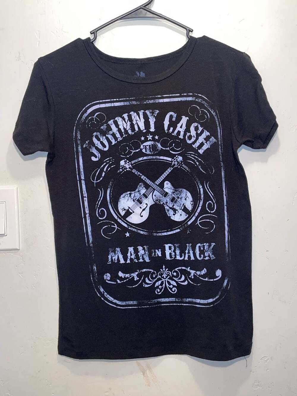 Woman’s Zion Rootwear Johnny Cash Man In Black Graphic T-Shirt Size M